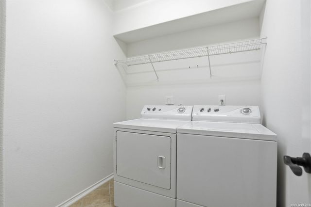 5639 Arcadia Park, San Antonio, TX 78247