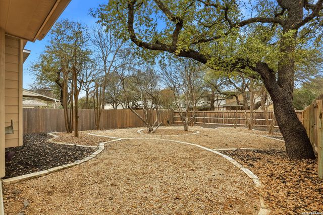 5639 Arcadia Park, San Antonio, TX 78247