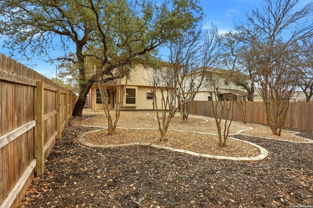 5639 Arcadia Park, San Antonio, TX 78247