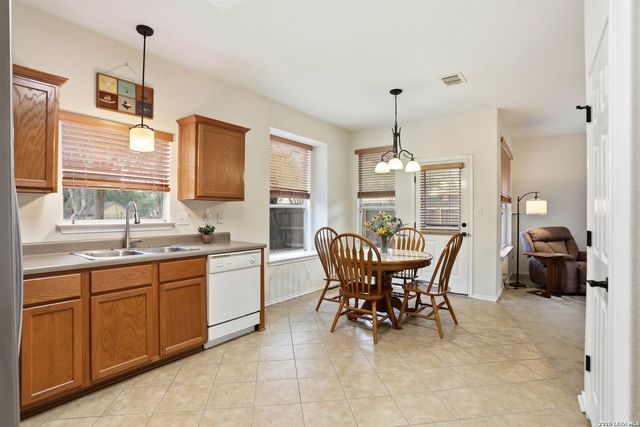 5639 Arcadia Park, San Antonio, TX 78247