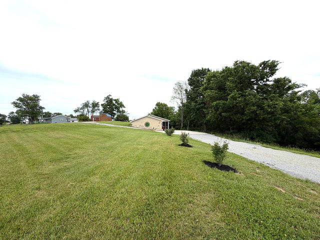 743 Keenon Road, Harrodsburg, KY 40330