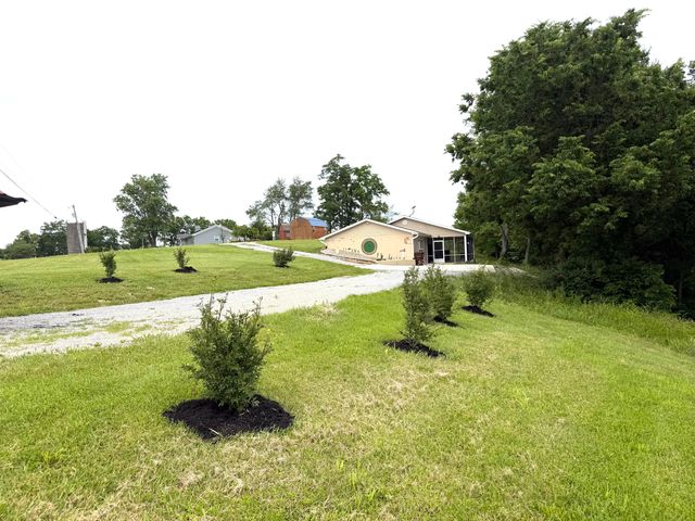 743 Keenon Road, Harrodsburg, KY 40330