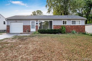 105 Capri Drive, Florissant, MO 63033