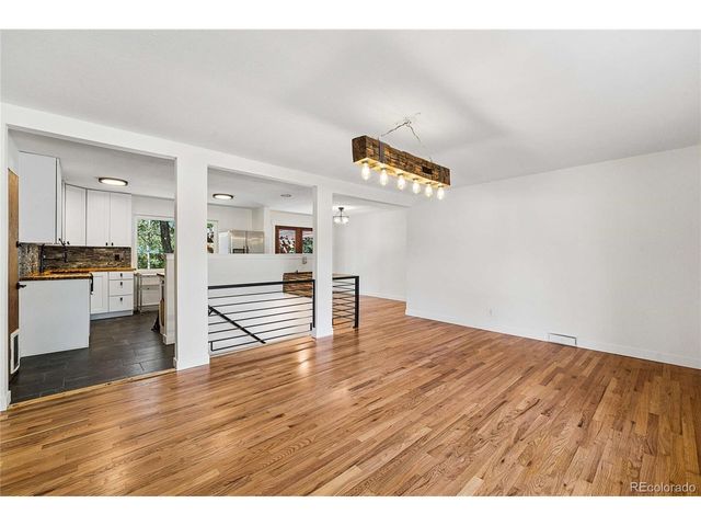 3155 Dartmouth Ave, Boulder, CO 80305