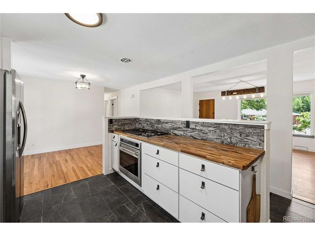 3155 Dartmouth Ave, Boulder, CO 80305