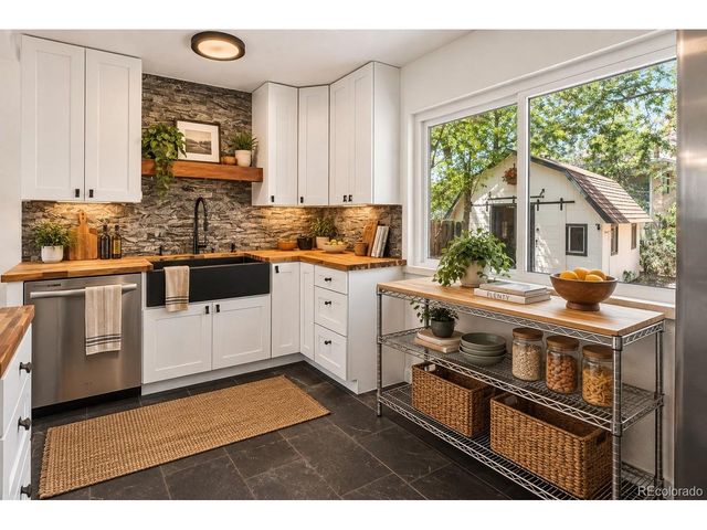 3155 Dartmouth Ave, Boulder, CO 80305