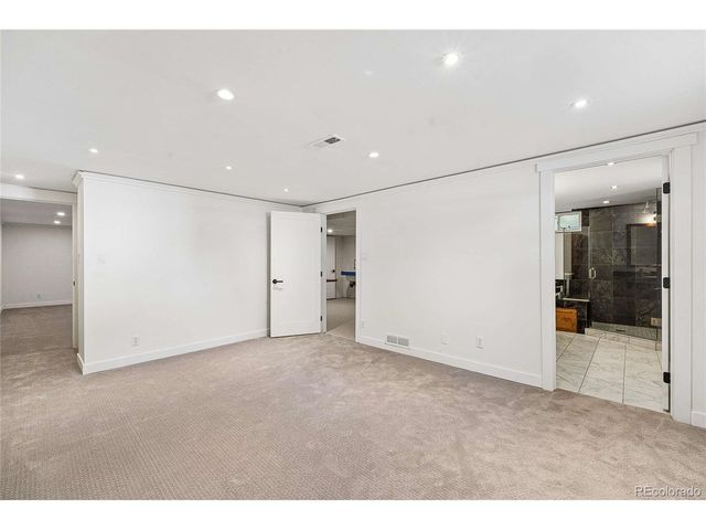 3155 Dartmouth Ave, Boulder, CO 80305