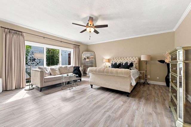 419 E Fair Harbor Lane, Houston, TX 77079