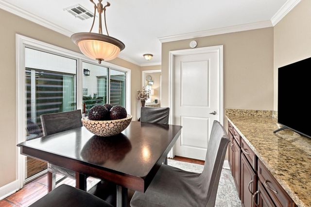 419 E Fair Harbor Lane, Houston, TX 77079