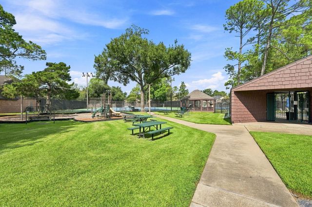 419 E Fair Harbor Lane, Houston, TX 77079