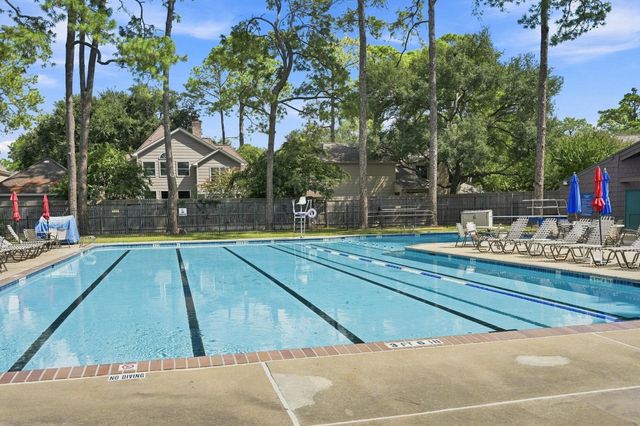 419 E Fair Harbor Lane, Houston, TX 77079
