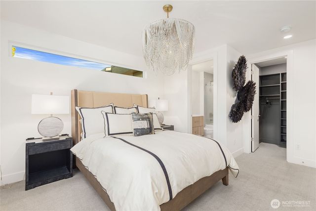 6504 103rd Avenue NE, Kirkland, WA 98033