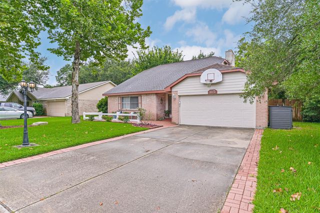 115 Lazy Hollow Drive, League City, TX 77573