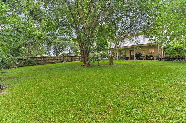 115 Lazy Hollow Drive, League City, TX 77573