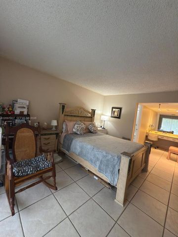 13700 SW 62nd Street 250, Miami, FL 33183