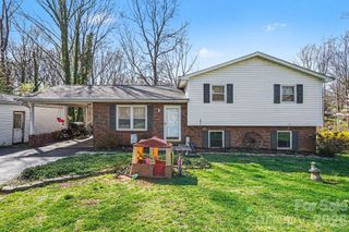 5069 W Piedmont Circle, Conover, NC 28613