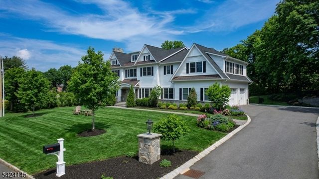 85 May Dr, Chatham Twp., NJ 07928