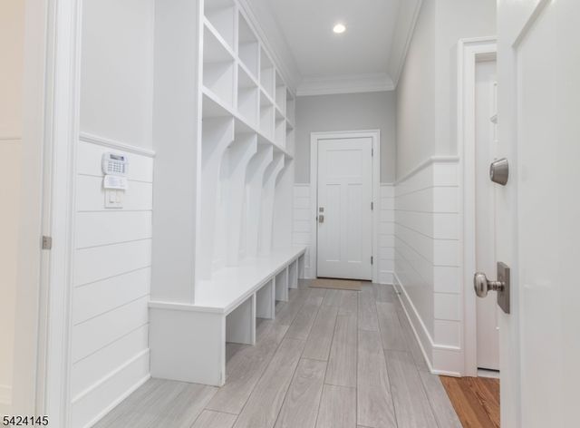 85 May Dr, Chatham Twp., NJ 07928