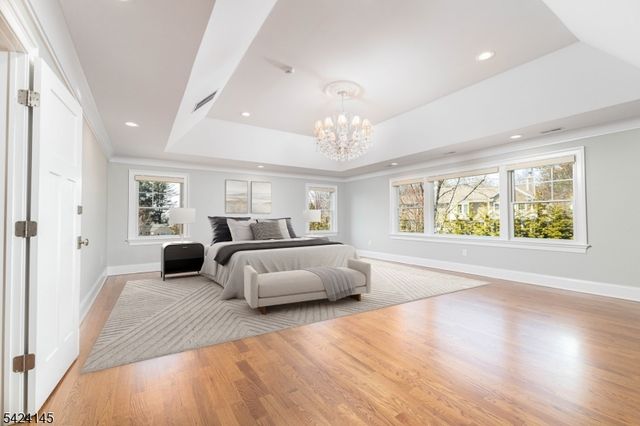 85 May Dr, Chatham Twp., NJ 07928