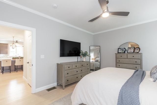 2 Del Ray Drive, Windham, NH 03087