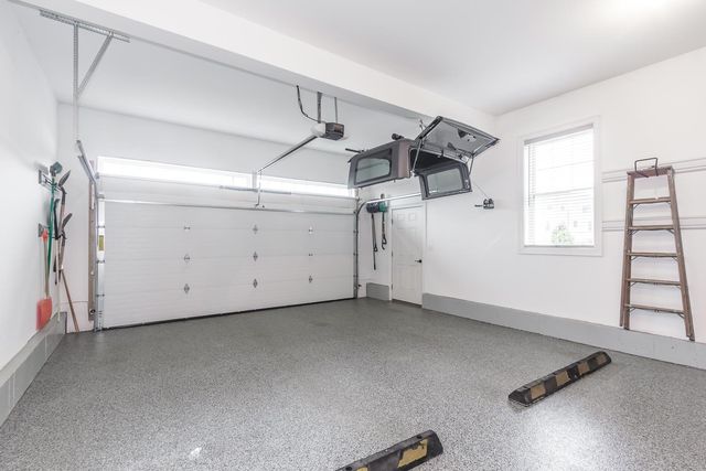 2 Del Ray Drive, Windham, NH 03087