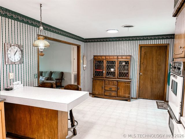 1176 W Albert Road, Mcalester, OK 74501