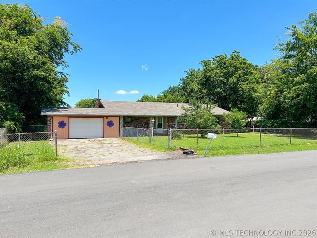 1176 W Albert Road, Mcalester, OK 74501