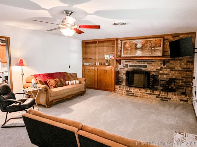 1176 W Albert Road, Mcalester, OK 74501