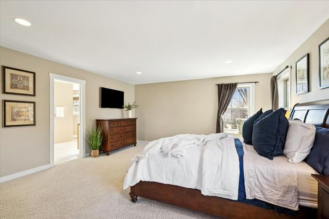 1347 Wild Indigo Road, Grayslake, IL 60030