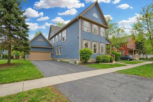 1347 Wild Indigo Road, Grayslake, IL 60030