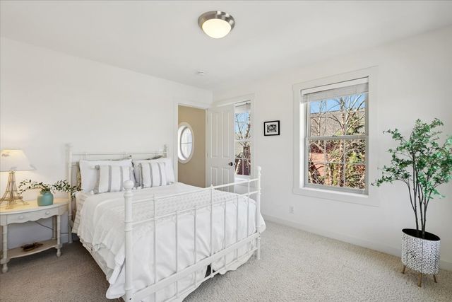 1347 Wild Indigo Road, Grayslake, IL 60030