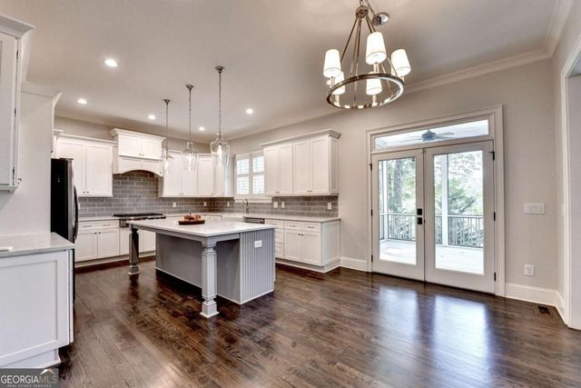 383 Birchfield Drive, Marietta, GA 30068