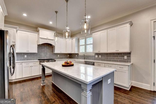 383 Birchfield Drive, Marietta, GA 30068