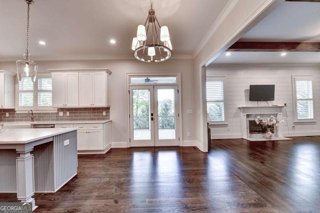 383 Birchfield Drive, Marietta, GA 30068