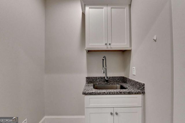 383 Birchfield Drive, Marietta, GA 30068