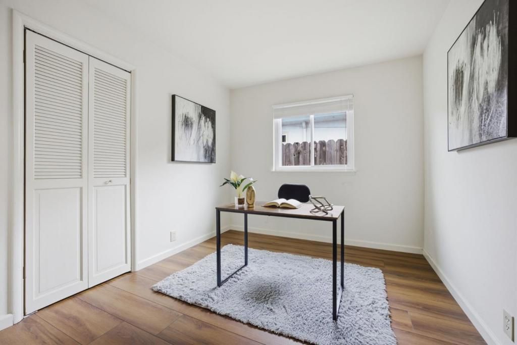 Image 13 of property listing at 1425 Royal Avenue, San Mateo, CA 94401
