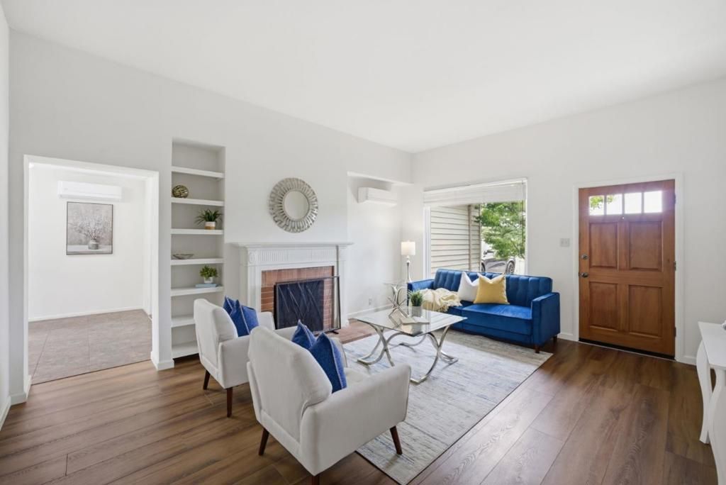 Image 2 of property listing at 1425 Royal Avenue, San Mateo, CA 94401