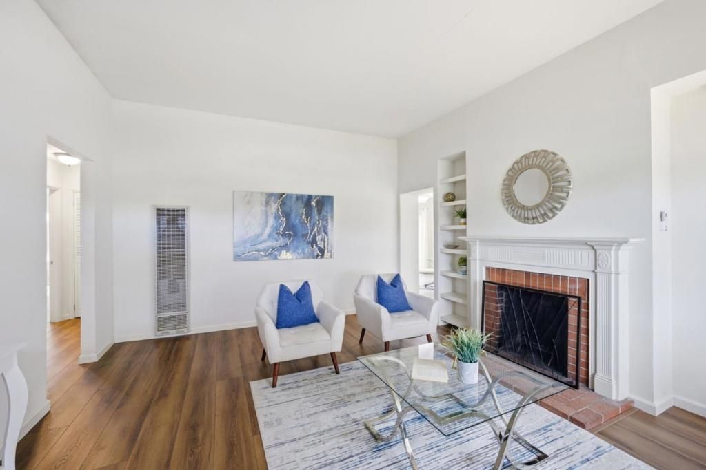 Image 4 of property listing at 1425 Royal Avenue, San Mateo, CA 94401