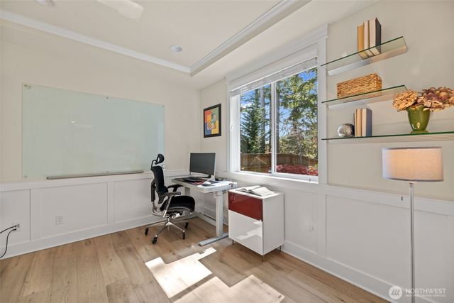 23331 SE 4th Place, Sammamish, WA 98074