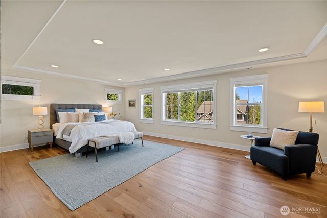 23331 SE 4th Place, Sammamish, WA 98074