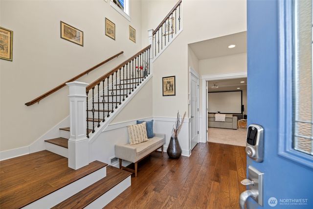 23331 SE 4th Place, Sammamish, WA 98074
