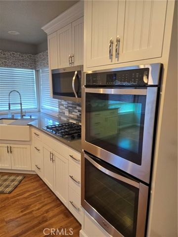 2059 Summit Drive, Escondido, CA 92025