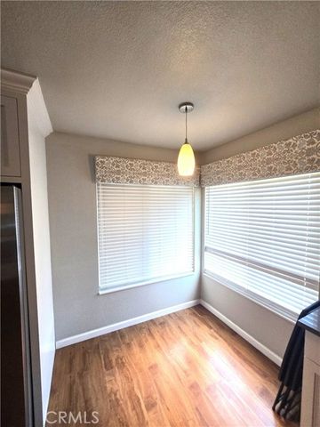 2059 Summit Drive, Escondido, CA 92025