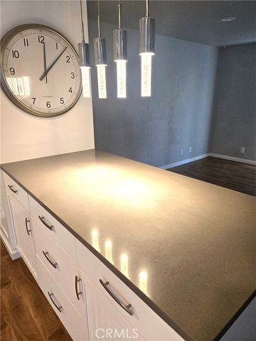 2059 Summit Drive, Escondido, CA 92025