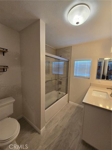 2059 Summit Drive, Escondido, CA 92025