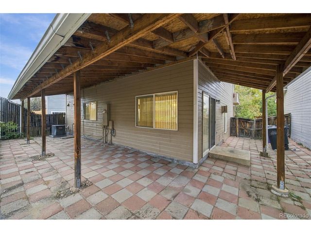 21136 E 40th Pl, Denver, CO 80249