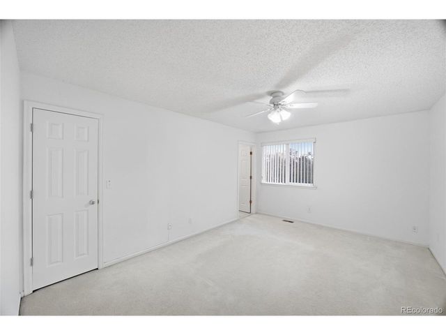 21136 E 40th Pl, Denver, CO 80249