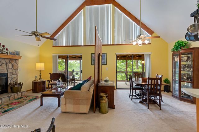 620 Cardinal Road, Murphy, NC 28906