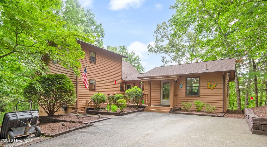 620 Cardinal Road, Murphy, NC 28906