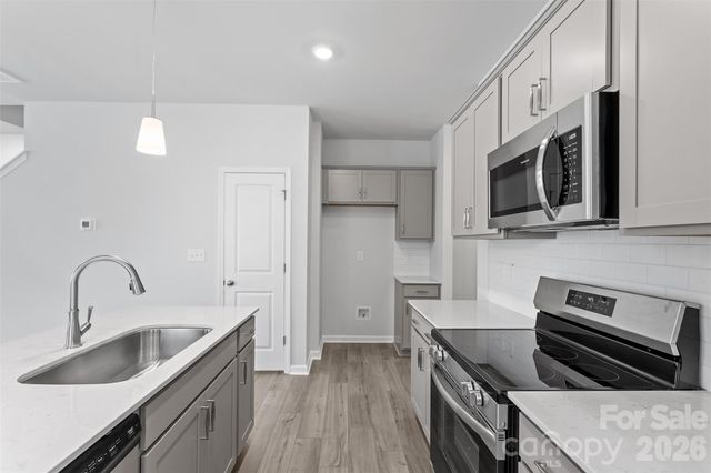 5865 Tuckaseegee Road 02, Charlotte, NC 28208